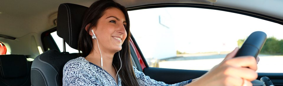 Conduire une voiture enceinte : une expérience un peu spéciale •  CharlotteAuVolant